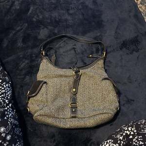 Chaps Black and Gray Herringbone Wool Blend Shoulder Bag